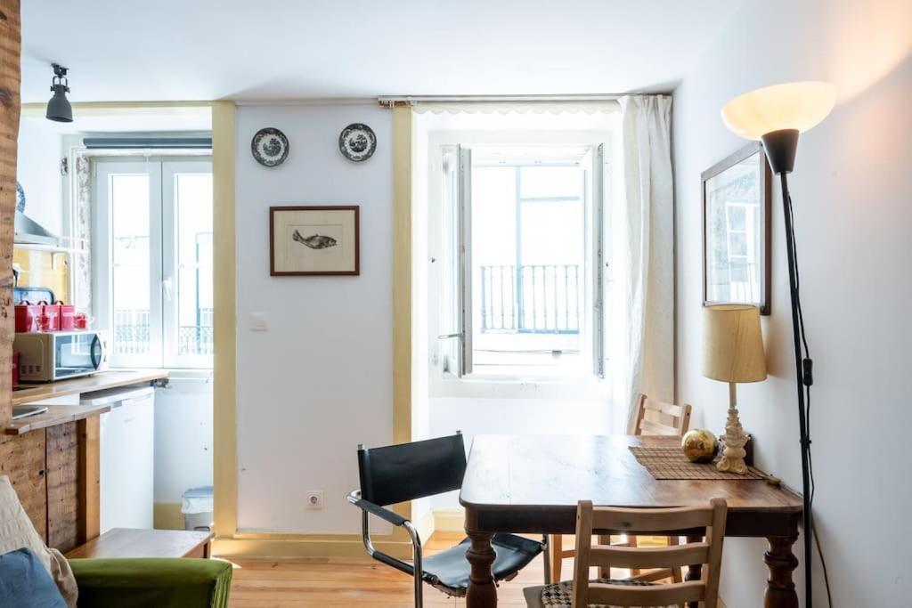 Lx Townhouse Ideal For Big Groups Prime Location Trendy Street Lisboa Extérieur photo