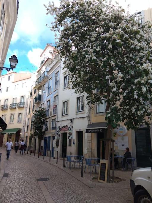 Lx Townhouse Ideal For Big Groups Prime Location Trendy Street Lisboa Extérieur photo